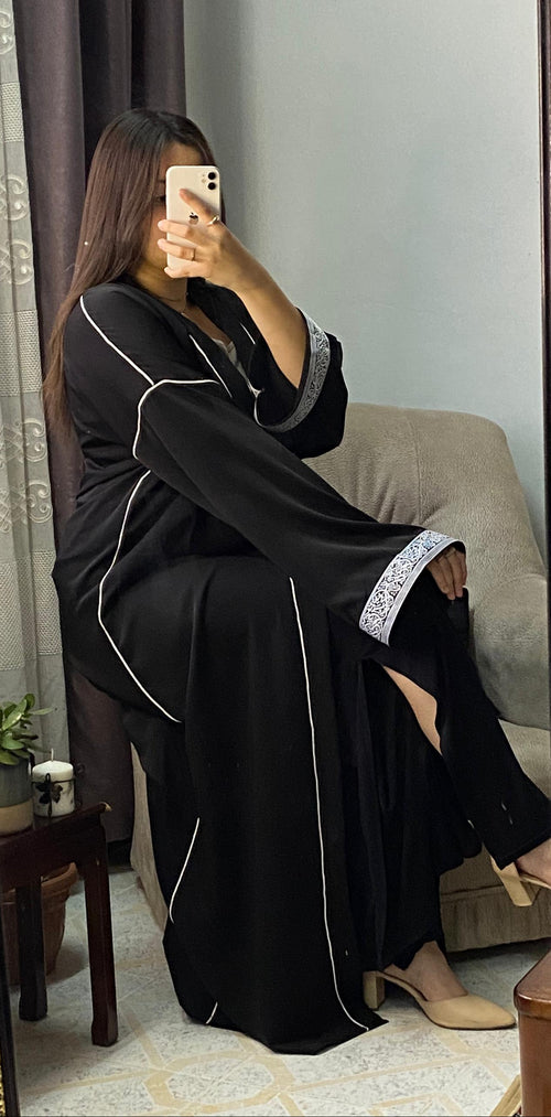 Arabian Abaya